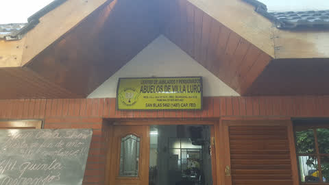 Centro de Jubilados Abuelos de Villa Luro — Zumba, Yoga y Folklore