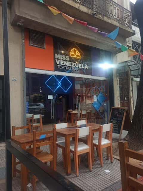 Arepera Miss Venezuela Teatro Bar