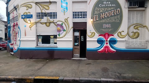 Bar el Modelo