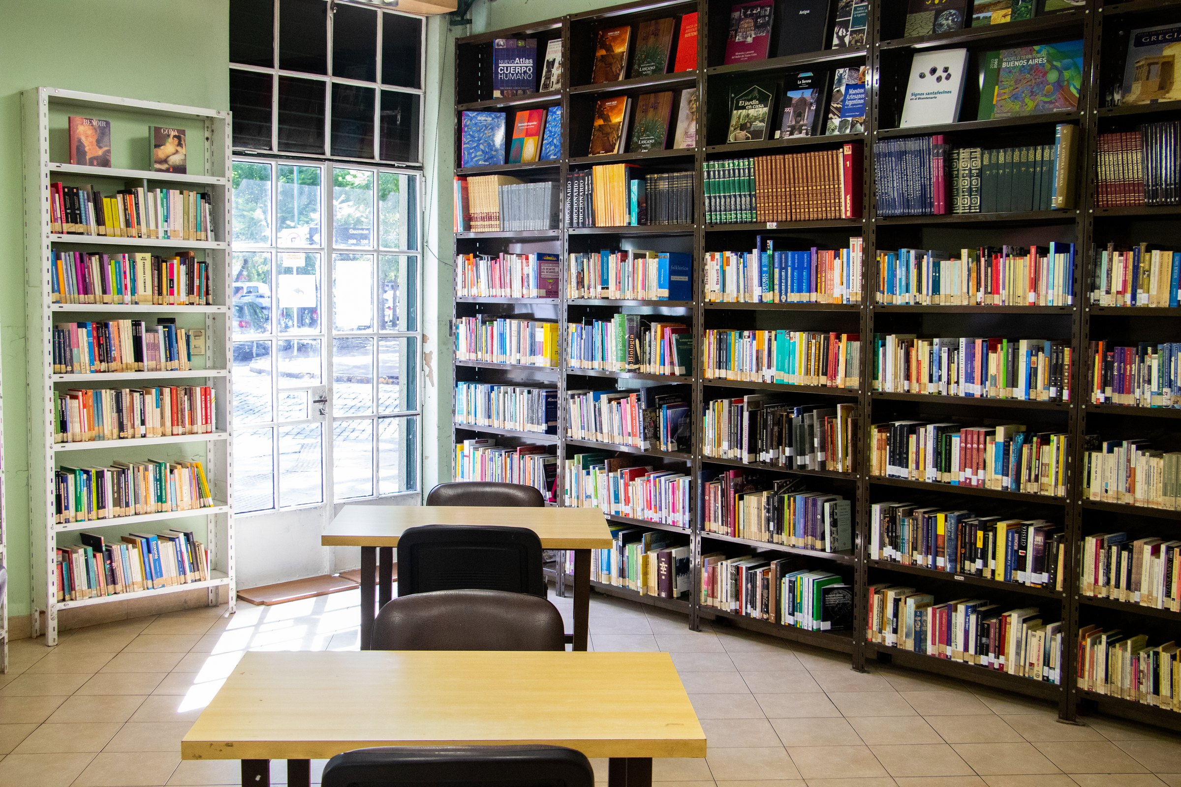 Biblioteca Baldomero Fernandez Moreno