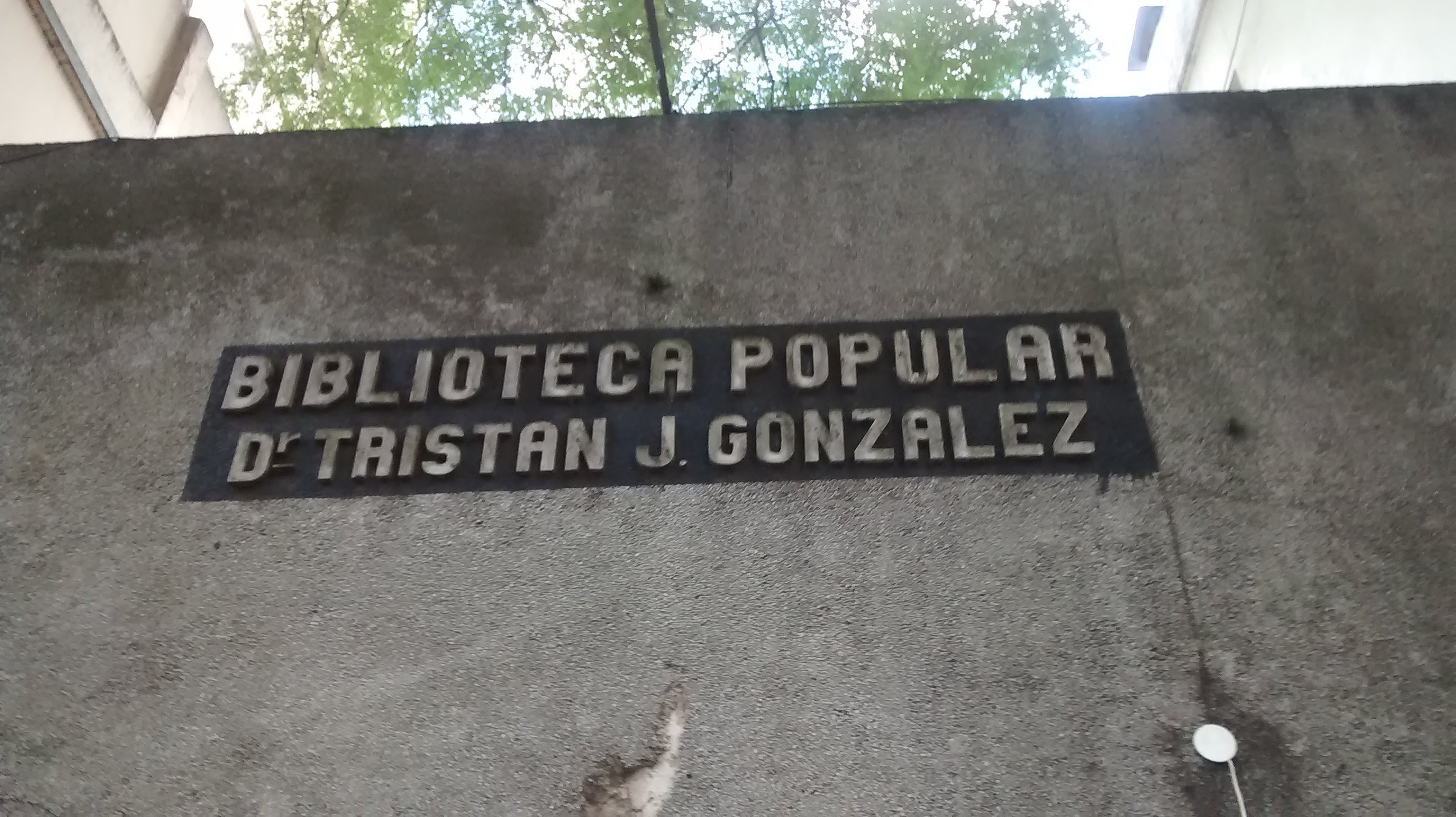 Biblioteca Popular Dr. Tristan J. Gonzalez