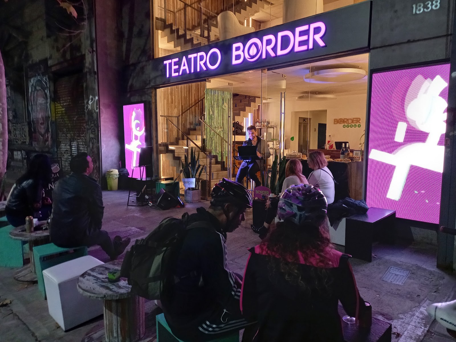Border