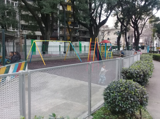 Calesita de la Plaza General Pueyrredon