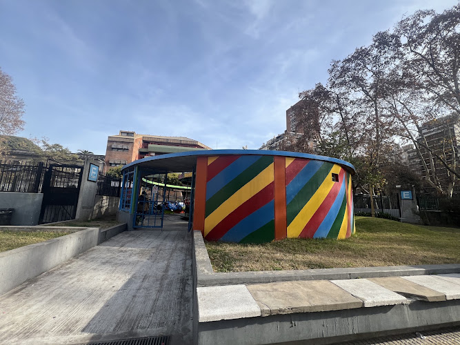 La Calesita de Daniel de la Plaza Tte. Gral. Emilio Mitre