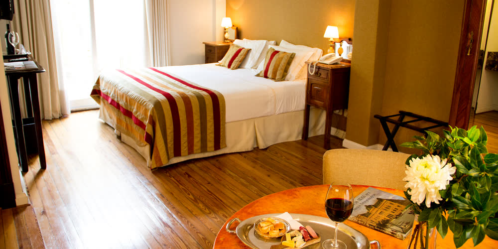 Magnolia Hotel